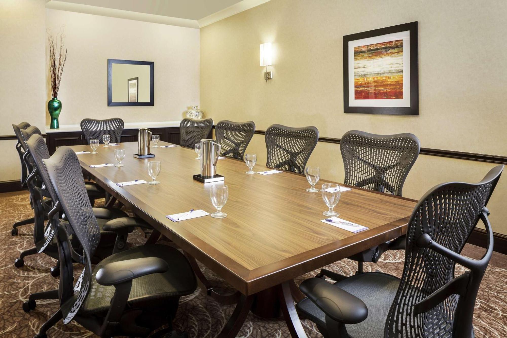 Hilton Garden Inn Manhattan Kansas Exterior photo