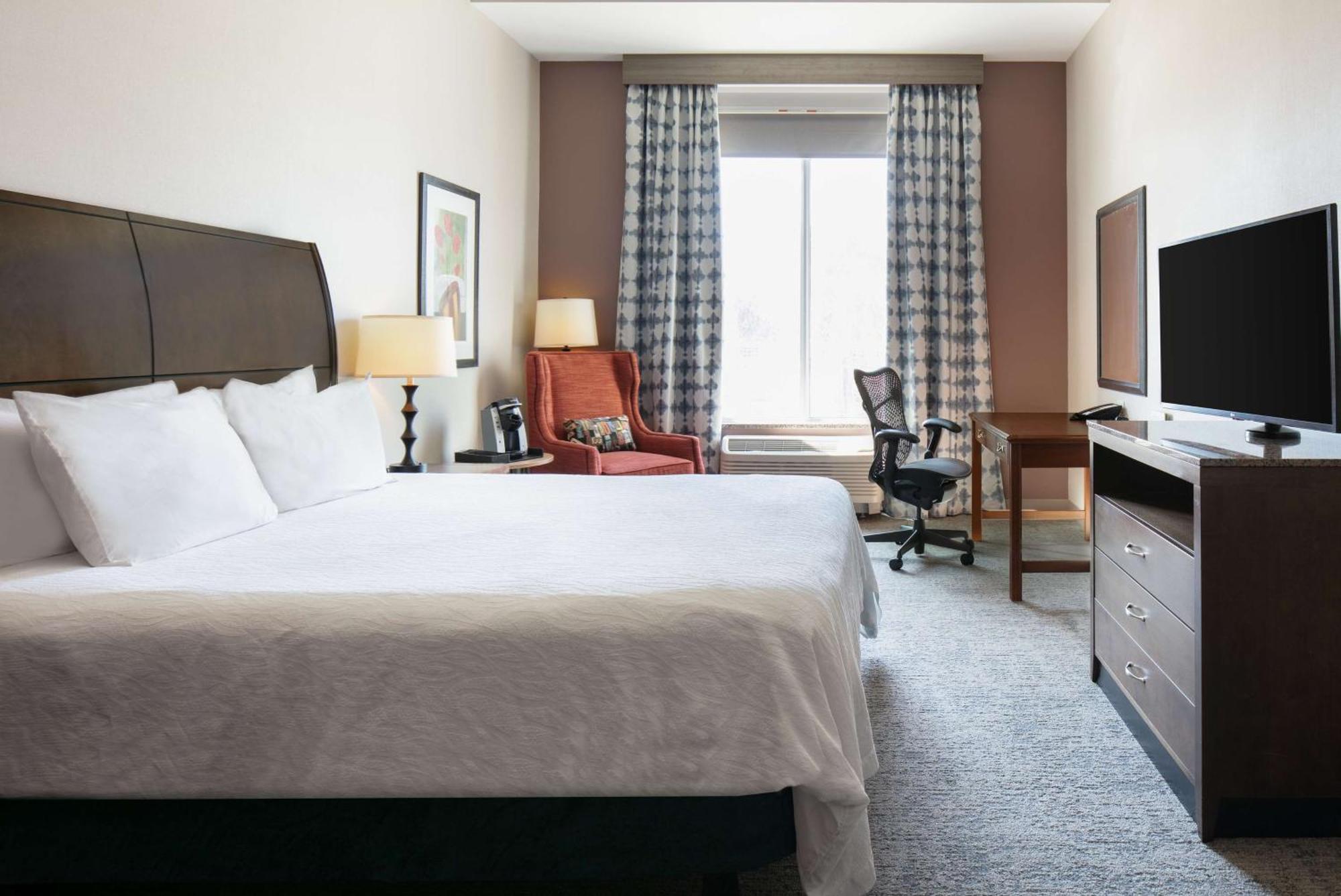 Hilton Garden Inn Manhattan Kansas Exterior photo