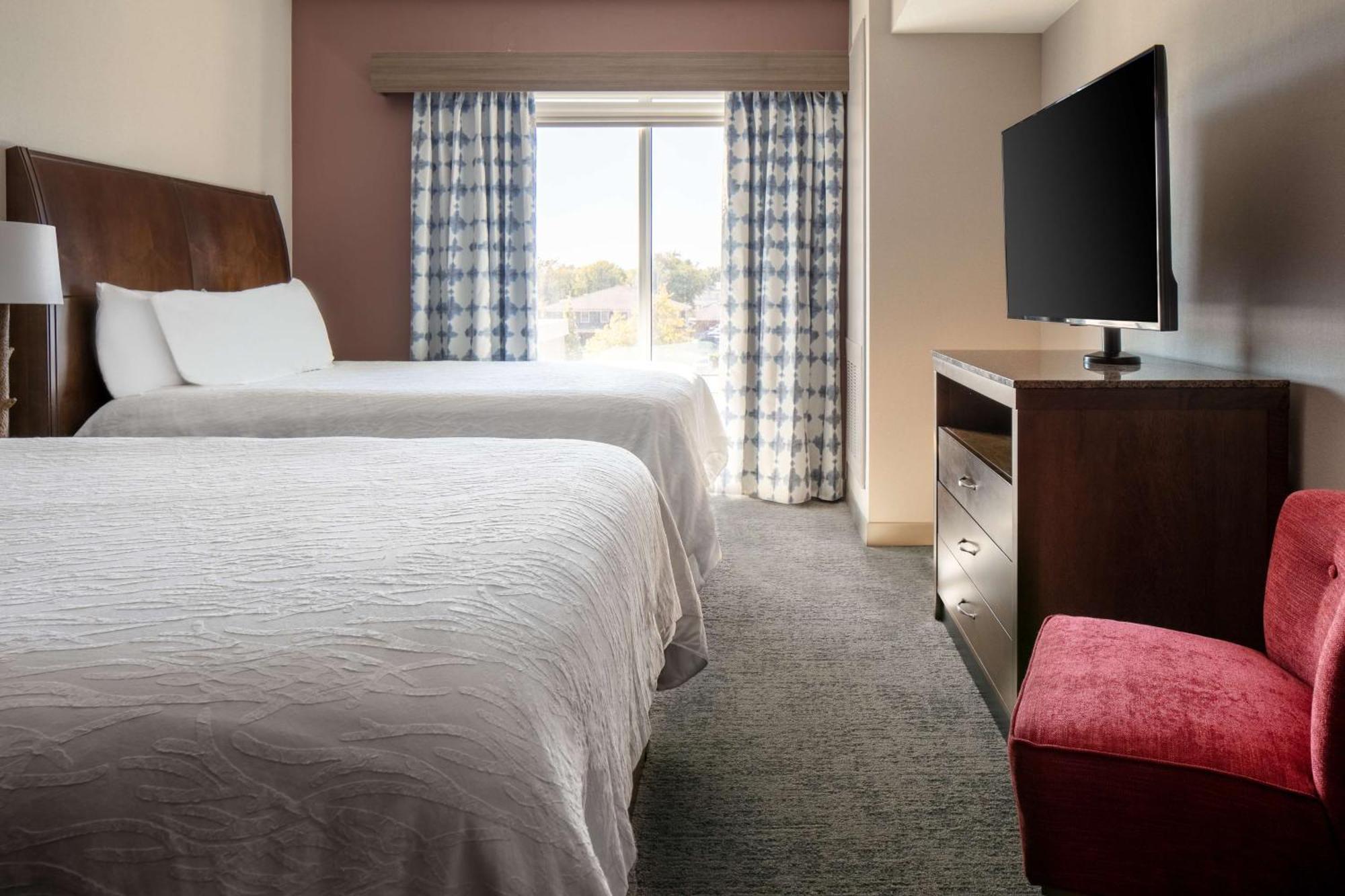 Hilton Garden Inn Manhattan Kansas Exterior photo