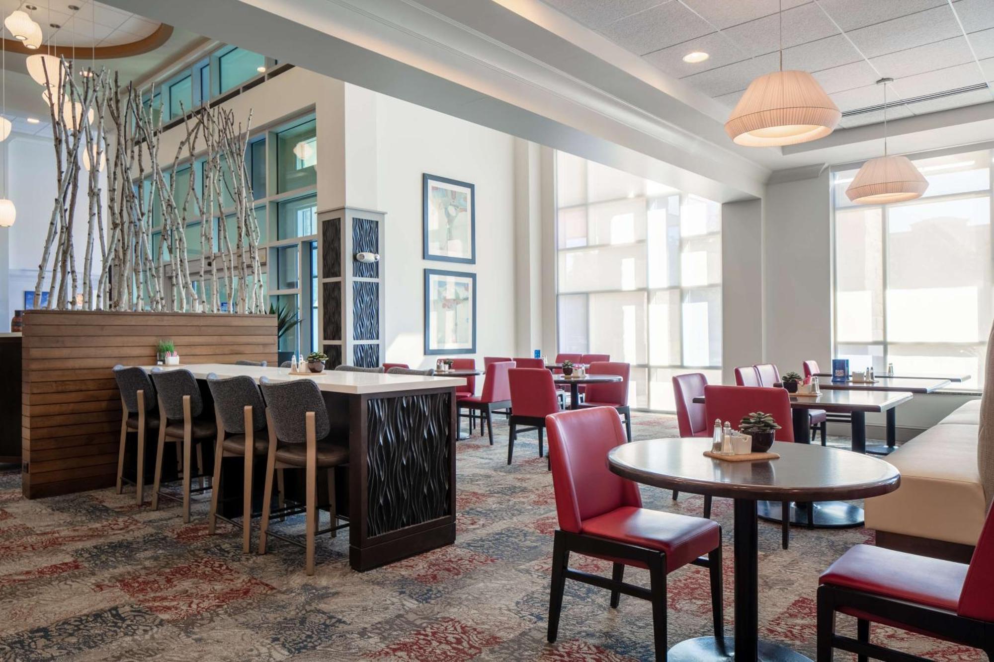 Hilton Garden Inn Manhattan Kansas Exterior photo